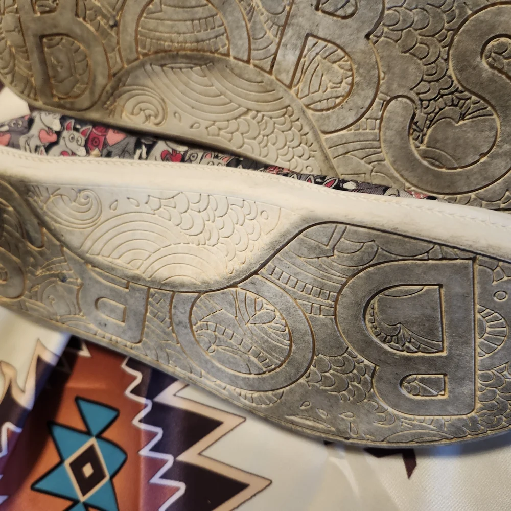 Skechers Cartoon Print Sneakers - Picture 2 of 4